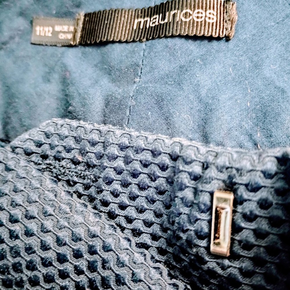 Shorts - Picture 4 of 4